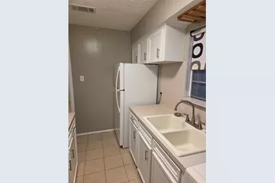 902 1/2 Euclid St Street, Houston, TX 77008 - Photo 8