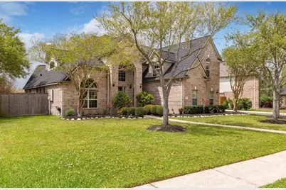2207 Bayou Cove Lane, League City, TX 77573 - Photo 2