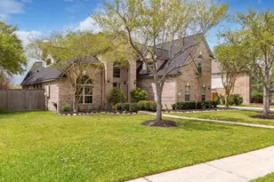 2207 Bayou Cove Ln, League City, TX 77573 - Photo 2