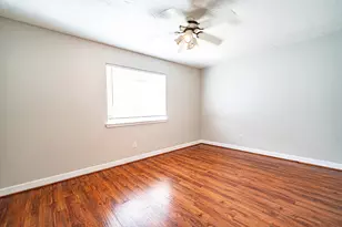 14250 Andrea Way Ln, Houston, TX 77083 - Photo 16
