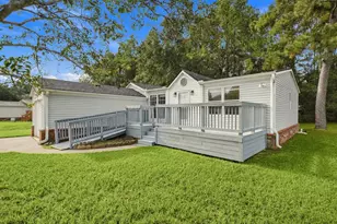 16132 Lone Star Ranch Dr, Conroe, TX 77302 - Photo 2