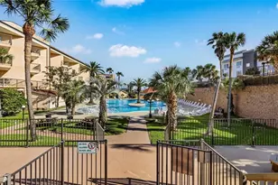 9520 Seawall Blvd, Galveston, TX 77554 - Photo 6
