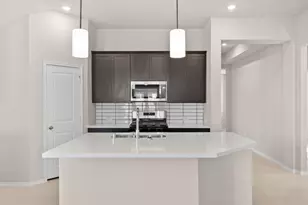 303 Haynes Rdg Dr, New Caney, TX 77357 - Photo 6