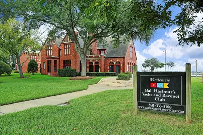 18039 Starboard Drive, Houston, TX 77058 - Photo 30