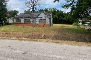 3401 Melbourne St, Houston, TX 77026 - Photo 1