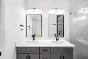 4114 Castor St, Houston, TX 77022 - Photo 16