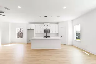 4114 Castor St, Houston, TX 77022 - Photo 4