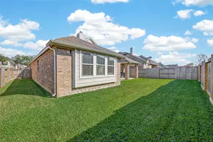 2203 Summit Pass Ln, League City, TX 77573 - Photo 32