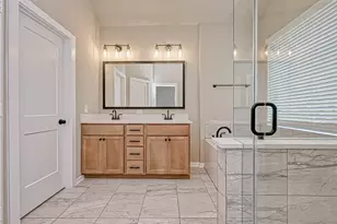 515 Longleaf Pine Dr, Montgomery, TX 77316 - Photo 32
