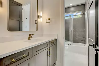 1907 Lauderdale Street, Houston, TX 77030 - Photo 18