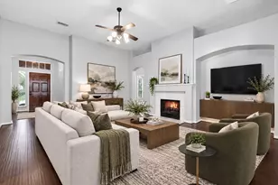 19027 Appletree Hill Ln, Houston, TX 77084 - Photo 2