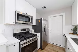 7706 Deadwood Dr, Houston, TX 77040 - Photo 10