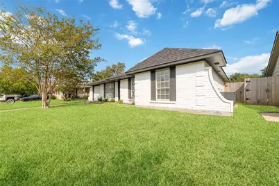 7706 Deadwood Drive, Houston, TX 77040 - Photo 2