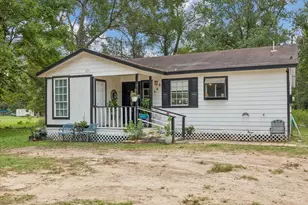 271 Trails End Dr, Cleveland, TX 77328 - Photo 2