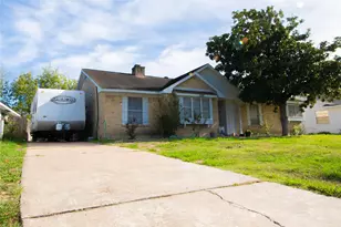 11818 Moonmist Dr, Houston, TX 77072 - Photo 2