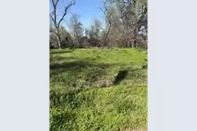 1043 Lincoln Street, Beaumont, TX 77701 - Photo 1