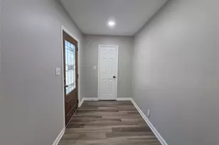 92 Summer Pl, Huntsville, TX 77340 - Photo 8