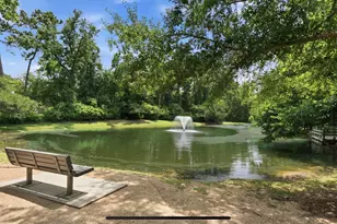 247 Sandpebble Dr, The Woodlands, TX 77381 - Photo 36