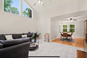247 Sandpebble Dr, The Woodlands, TX 77381 - Photo 10