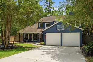 247 Sandpebble Dr, The Woodlands, TX 77381 - Photo 1