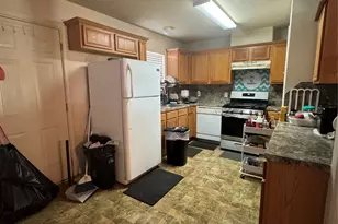 1011 Lancaster Lake Dr, Houston, TX 77073 - Photo 6