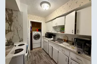 5615 Bissonnet Street #214 A, Houston, TX 77081 - Photo 4