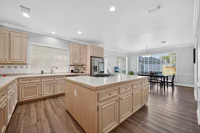 4206 Clearwater Court, Sugar Land, TX 77459 - Photo 16