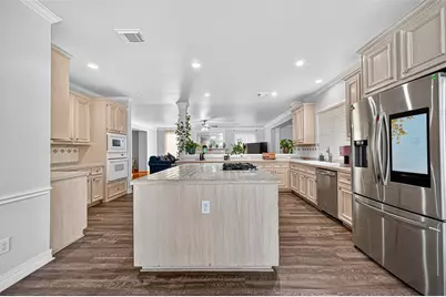 4206 Clearwater Court, Sugar Land, TX 77459 - Photo 20