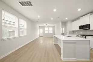 13137 Leisure Cove Dr, Texas City, TX 77568 - Photo 8