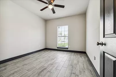 7918 Bowen Street #A, Houston, TX 77051 - Photo 6