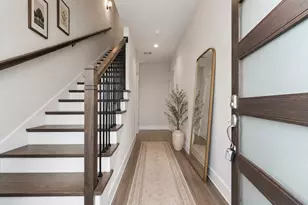 1430 W 34th 1/2 St, Houston, TX 77018 - Photo 4
