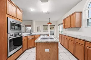 702 Huntercrest St, El Lago, TX 77586 - Photo 8