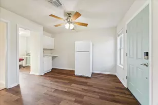702 Huntercrest St, El Lago, TX 77586 - Photo 24