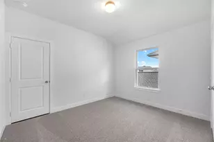 21215 Stephens County Dr, Cypress, TX 77433 - Photo 18