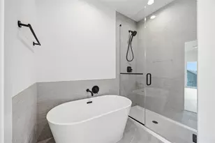 2606 Canfield St, Houston, TX 77004 - Photo 6