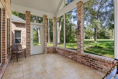 13 Royal Dalton Circle, Conroe, TX 77304 - Photo 6