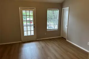 11710 Southlake Dr, Houston, TX 77077 - Photo 14