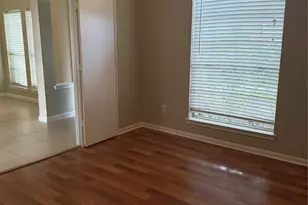 15318 Inks Lake Dr, Sugar Land, TX 77498 - Photo 8