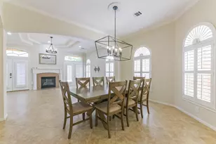 618 Detering St, Houston, TX 77007 - Photo 10