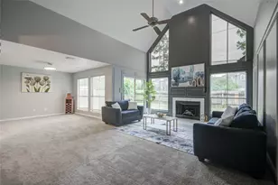 10603 Mills Cir, Houston, TX 77070 - Photo 4