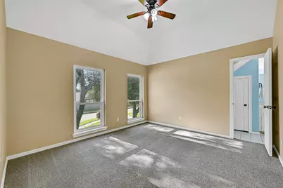 303 Regency Court, Friendswood, TX 77546 - Photo 22