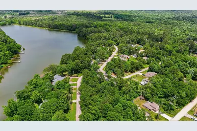 2988 Seminole Street, Willis, TX 77378 - Photo 38