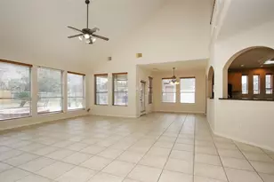 6319 Misty Creek, Missouri City, TX 77459 - Photo 10