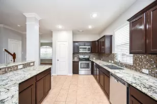 7427 Chathan Glen Ln, Richmond, TX 77407 - Photo 6