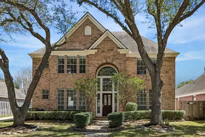 1207 Ellcreek Court, Sugar Land, TX 77479 - Photo 2