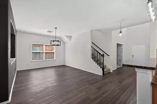 206 Unique Ct, Rosharon, TX 77583 - Photo 8