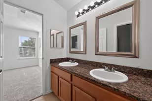 206 Unique Ct, Rosharon, TX 77583 - Photo 16