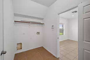 206 Unique Ct, Rosharon, TX 77583 - Photo 16