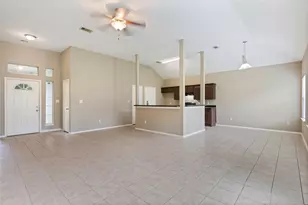 9104 N Green River Dr, Houston, TX 77078 - Photo 20