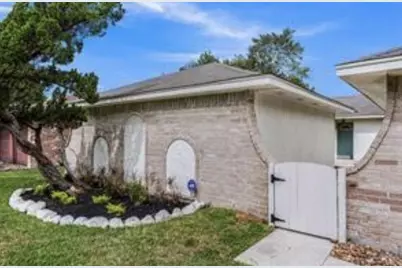 13330 Cologne Drive, Houston, TX 77065 - Photo 2